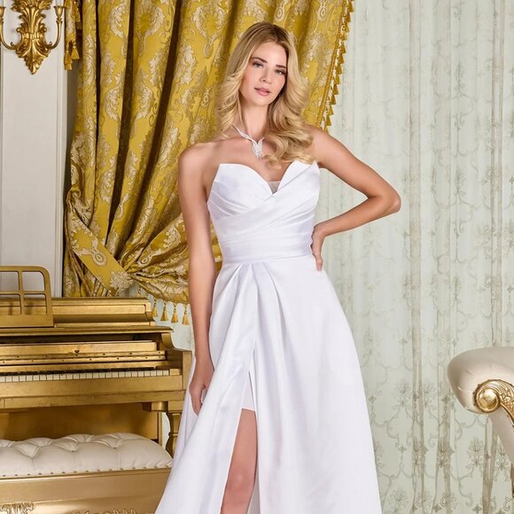 New Off White Strapless Long Wedding Dress w/ V-Neckline & Leg Slit GL3715 - Picture 4 of 15